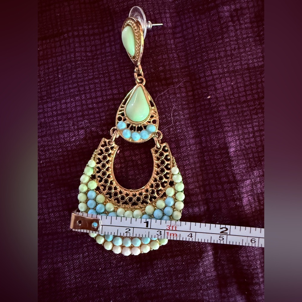 Earrings Boho Vibe Beaded Dangle Style - Turquoise and Gold Tone Accents - EUC - Picture 4 of 5